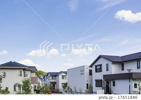 新しい町の家並み 新しい町の家並み 17651886