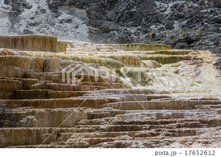 Mammoth Hot Springs. Yellowstone National Park 17652612