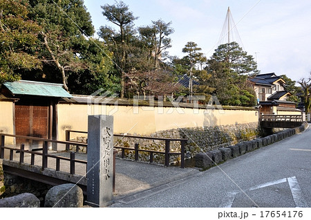 金沢 長町武家屋敷通り大野庄用水と野村武家敷跡 金沢 長町武家屋敷通り大野庄用水と野村武家敷跡 17654176