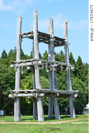 大型掘立柱建物 三内丸山遺跡 青森県青森市大字三内字丸山 の写真素材