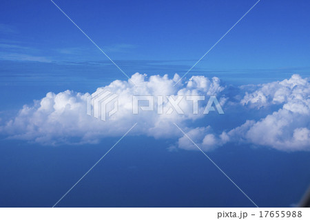 雲 17655988