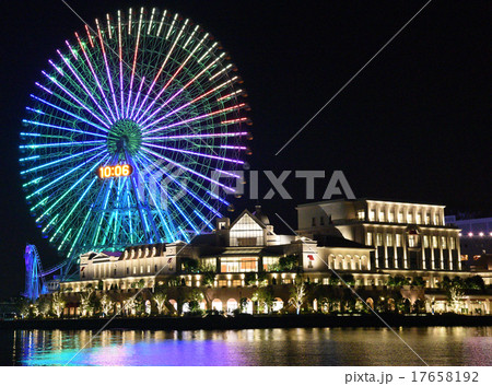 夜の観覧車 17658192