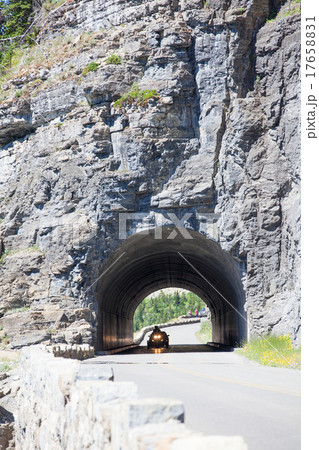 Glacier National Park belong Going to the sun road 17658831