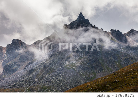 fog and cloud mountain valley landscape fog and cloud mountain valley landscape 17659375