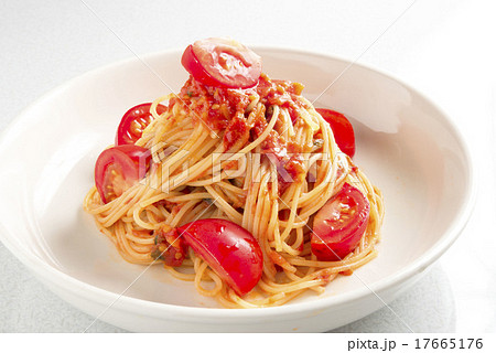 トマトパスタ 17665176