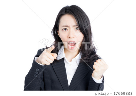 怒る女性 17669833