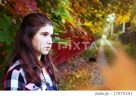 teen girl portrait on the autumn fall background teen girl portrait on the autumn fall background 17670291