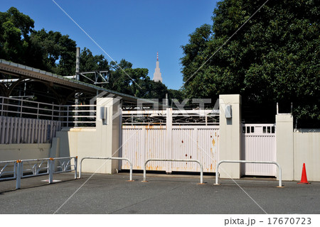 原宿駅北部の皇室専用ホームの外観 原宿駅北部の皇室専用ホームの外観 17670723