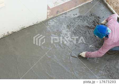 plasterer concrete cement worker plastering 17673203