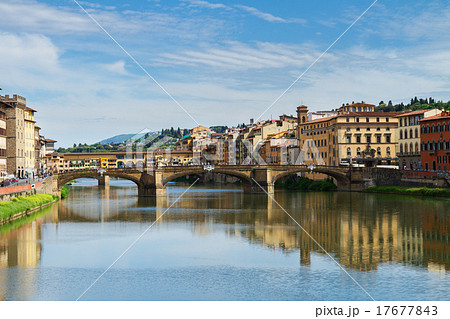 Ponte Santa Trinita bridge over the Arno River 17677843