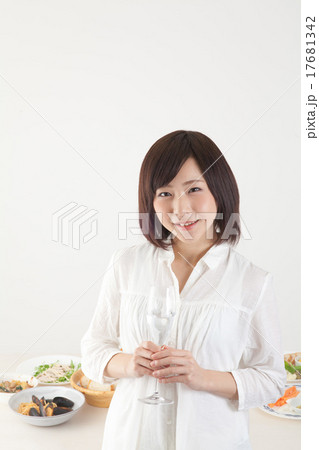 料理と女性 料理と女性 17681342