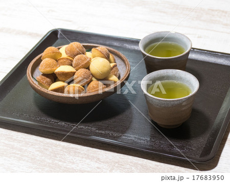 お茶と菓子 お茶と菓子 17683950
