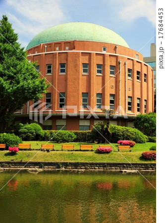 旧安田庭園内（両国公会堂） 17684453