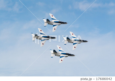 ブルーインパルス（小松基地航空祭） 17686042