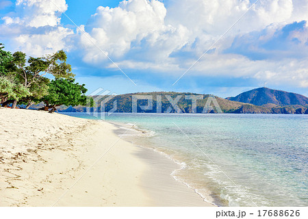 coron white sand beach Palawan Philippines 17688626