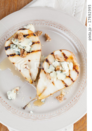 Grilled pear 17692995