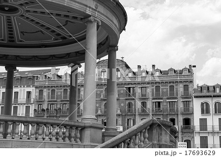 Kiosk in black an white in pamplona Kiosk in black an white in pamplona 17693629