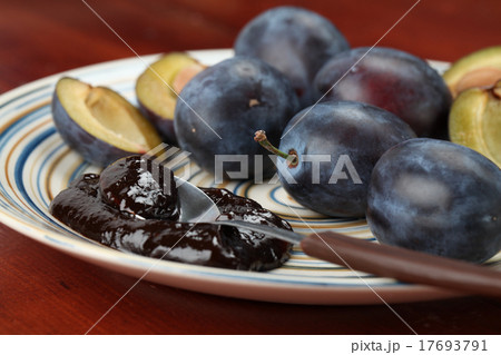 Plum jam Plum jam 17693791