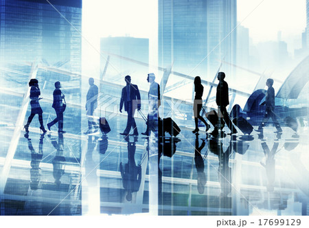 Silhouette Business People Traveling Cityscape Commuter Concept Silhouette Business People Traveling Cityscape Commuter Concept 17699129