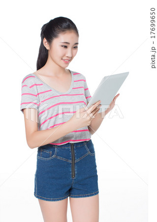 chinese girl  with tablet 17699650