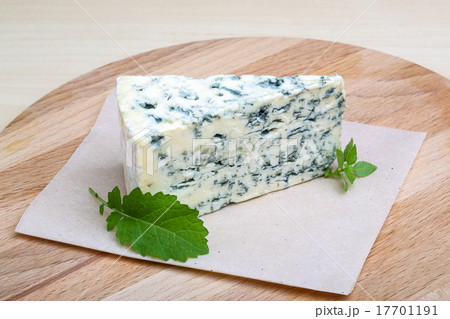Dor Blue cheese 17701191