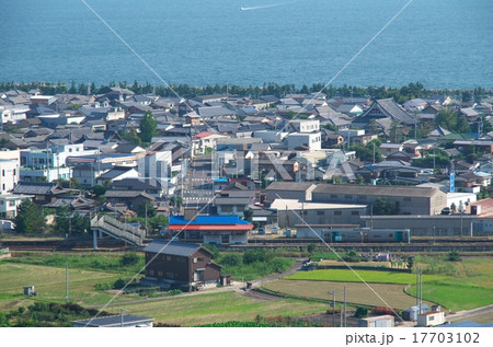 香川県津田町の町並みと瀬戸内海 Jr讃岐津田駅近辺 の写真素材