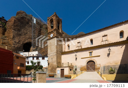 Plaza Mayor - main square of Los Fayos Plaza Mayor - main square of Los Fayos 17709113