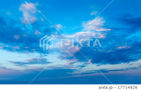 Evening sky with clouds Evening sky with clouds 17714926