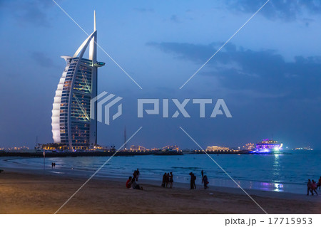 アラブ首長国連邦 UAE ドバイのブルジュ・アル・アラブ アラブ首長国連邦 UAE ドバイのブルジュ・アル・アラブ 17715953