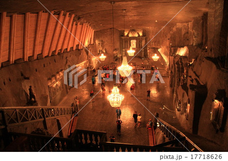 ヴィエリチカ岩塩坑（ポーランド） 17718626