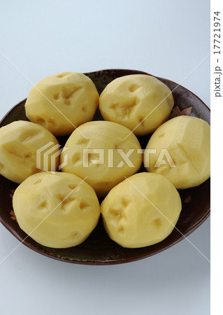 じゃが芋の芽とり 17721974