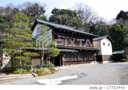 石川県金沢市　本多公園の旧中村邸全景 17722443