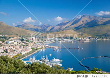 Bay of Gaeta, Italy. Summer landscape 17722850