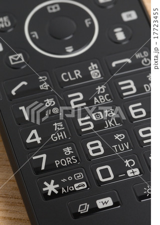 携帯電話 17723455