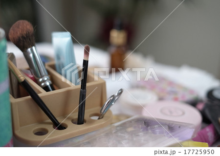 メイク道具 17725950
