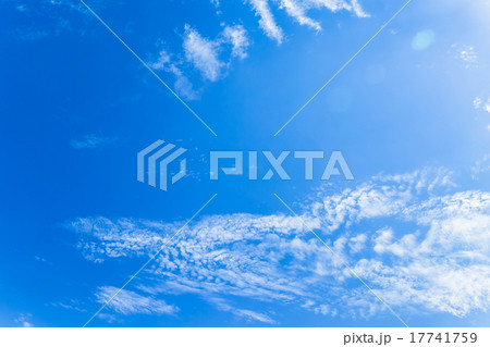 空 晩夏の空 秋の空 9月の空 巻積雲 積雲 巻雲 テキストスペース 合成用背景 雲 空 晩夏の空 秋の空 9月の空 巻積雲 積雲 巻雲 テキストスペース 合成用背景 雲 17741759