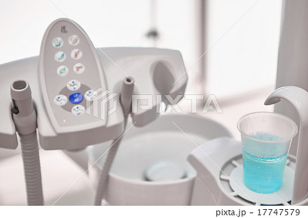 Closeup of a modern dentist tools 17747579