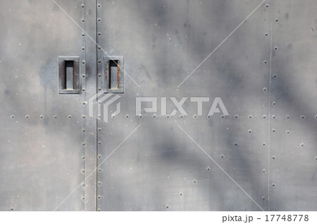 石川県金沢市　石川県立歴史博物館煉瓦壁の背景素材 17748778