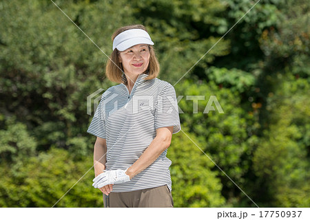 シニア夫婦イメージ 17750937