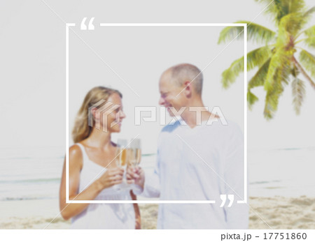 Holiday Summer Vacation Frame Pattern Concept Holiday Summer Vacation Frame Pattern Concept 17751860