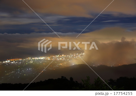 別府の夜霧 別府の夜霧 17754255