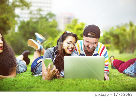 Talking Brainstorming Communication Friends Concept Talking Brainstorming Communication Friends Concept 17755065