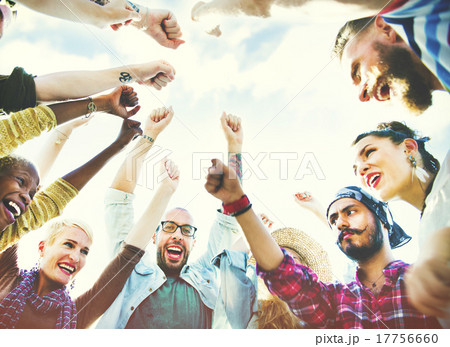 Friends Friendship Leisure Togetherness Fun Concept 17756660