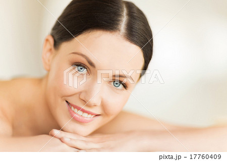 woman in spa 17760409
