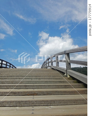 錦帯橋と青空 錦帯橋と青空 17770914