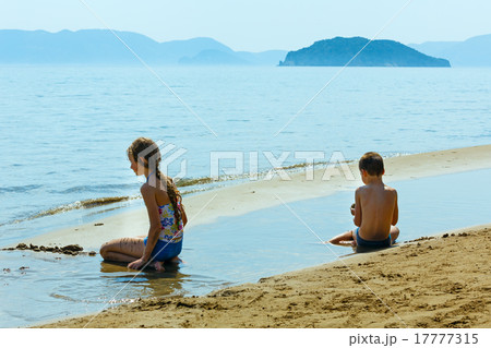 Children on Gerakas beach (Zakynthos, Greece) Children on Gerakas beach (Zakynthos, Greece) 17777315
