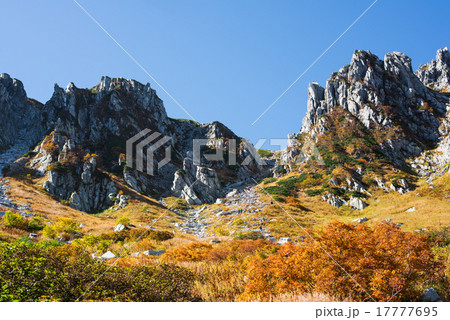 千畳敷カール　宝剣岳 17777695