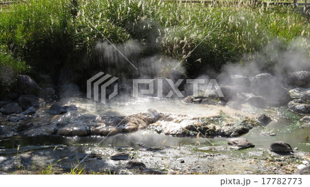 トムラウシ温泉 17782773