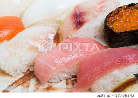 にぎり寿し にぎり寿し 17796342