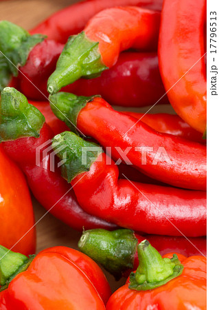 生のトウガラシ 生のトウガラシ 17796513
